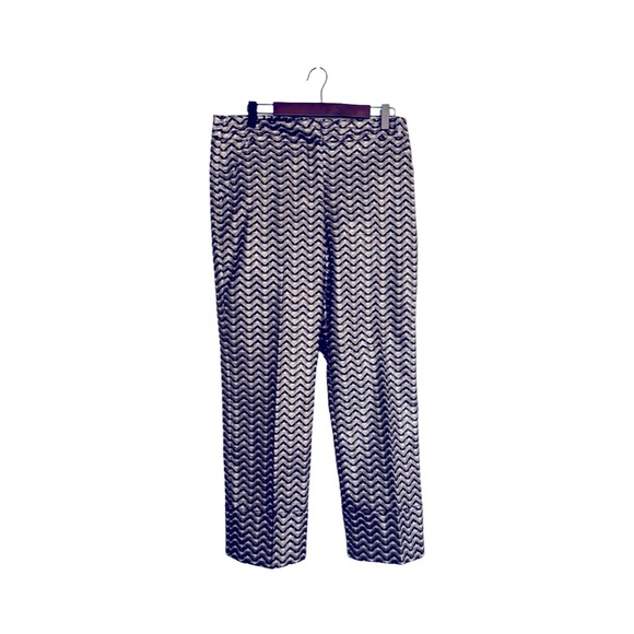 Trina Turk -The Banshee pant cropped bootcut dress pant in metallic jacquard. - Picture 5 of 15